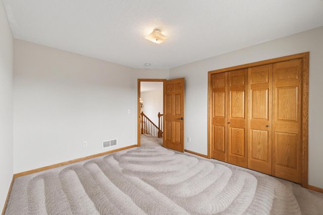 10385 Yates Drive N, Brooklyn Park, MN 55443