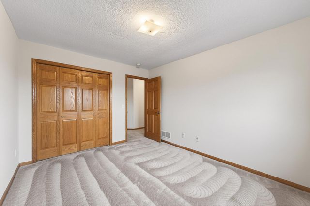 10385 Yates Drive N, Brooklyn Park, MN 55443