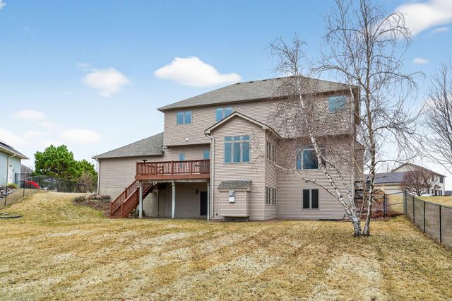 10385 Yates Drive N, Brooklyn Park, MN 55443