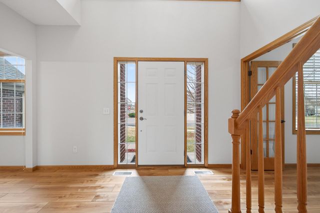 10385 Yates Drive N, Brooklyn Park, MN 55443