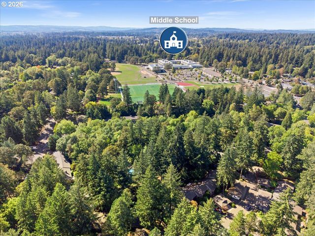 4238 WOODSIDE Cir, Lake Oswego, OR 97035