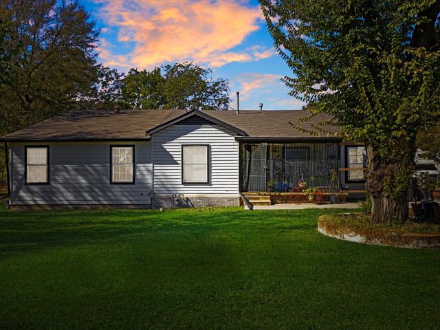 249 N Acres Drive, Dallas, TX 75217