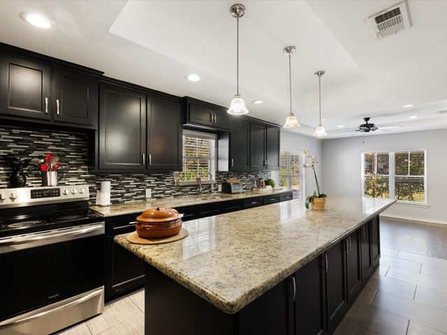 249 N Acres Drive, Dallas, TX 75217