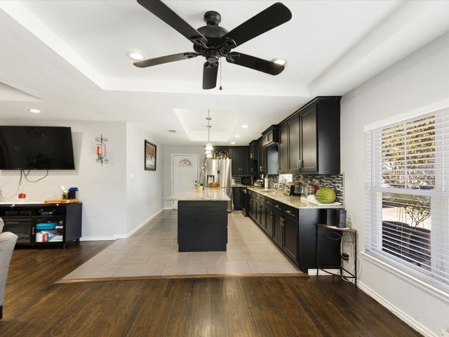 249 N Acres Drive, Dallas, TX 75217