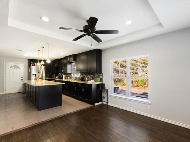 249 N Acres Drive, Dallas, TX 75217