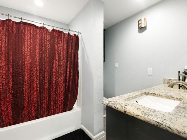 249 N Acres Drive, Dallas, TX 75217