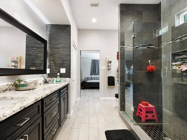 249 N Acres Drive, Dallas, TX 75217