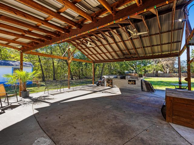 249 N Acres Drive, Dallas, TX 75217