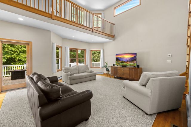 4 Pierce Way, Easton, MA 02356