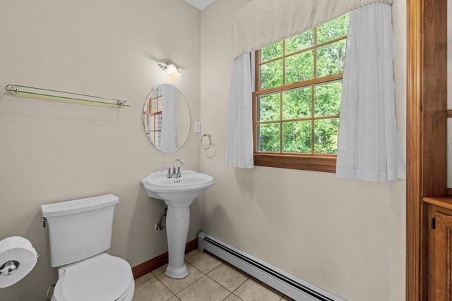 4 Pierce Way, Easton, MA 02356