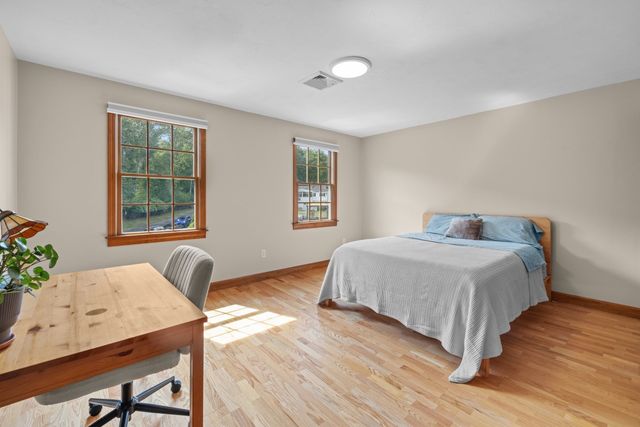 4 Pierce Way, Easton, MA 02356