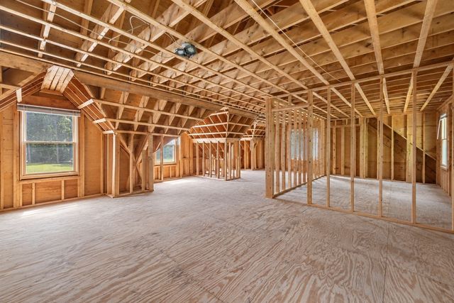 4 Pierce Way, Easton, MA 02356
