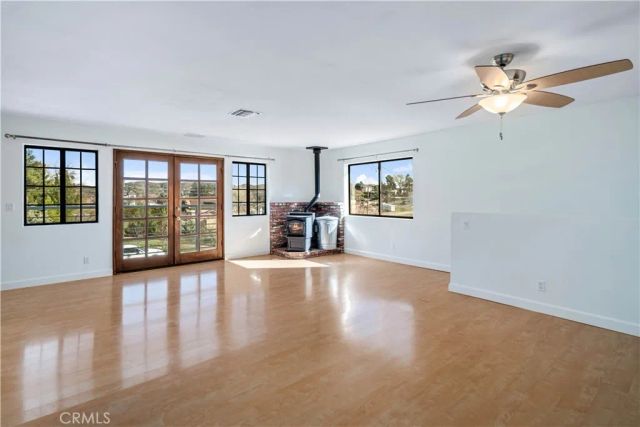 42718 Coolcrest Drive, Lake Hughes, CA 93532