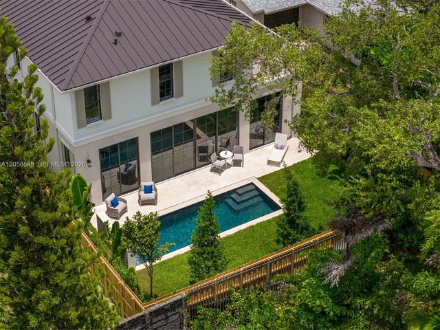 3352 Charles Ave, Miami, FL 33133
