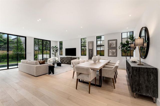 3352 Charles Ave, Miami, FL 33133