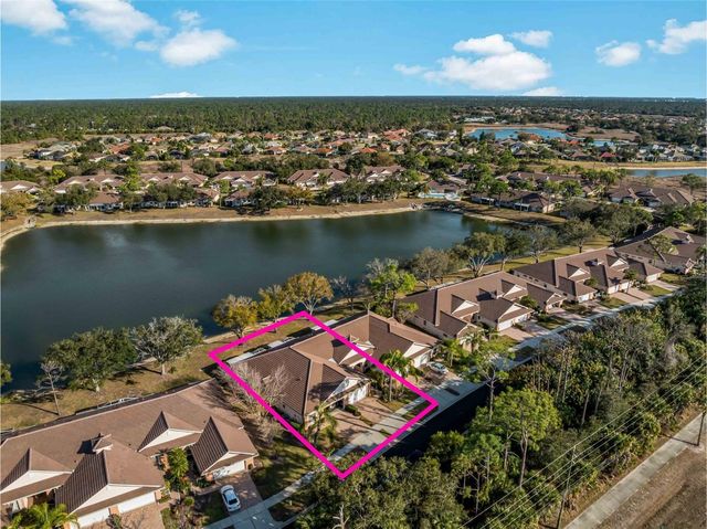 2155 LYNX RUN, North Port, FL 34288