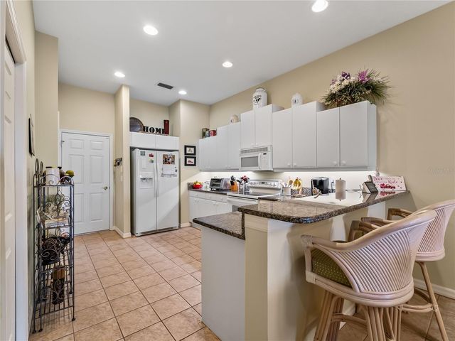 2155 LYNX RUN, North Port, FL 34288