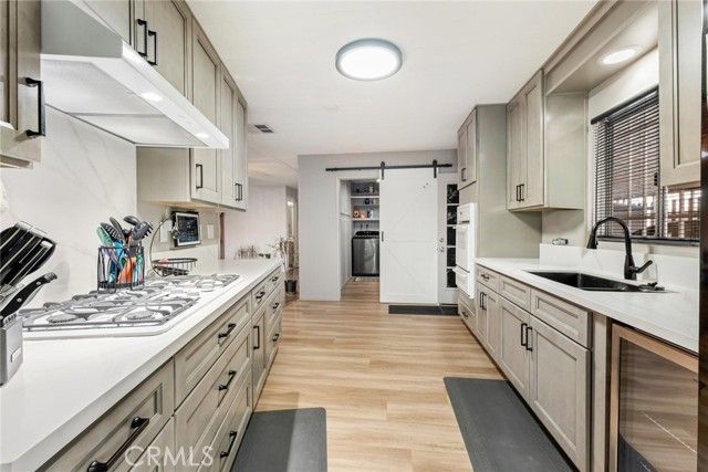 1420 Cabrillo Drive, Hemet, CA 92543