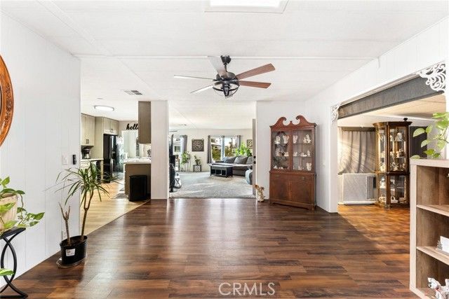 1420 Cabrillo Drive, Hemet, CA 92543