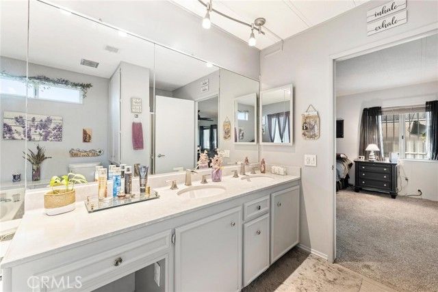 1420 Cabrillo Drive, Hemet, CA 92543