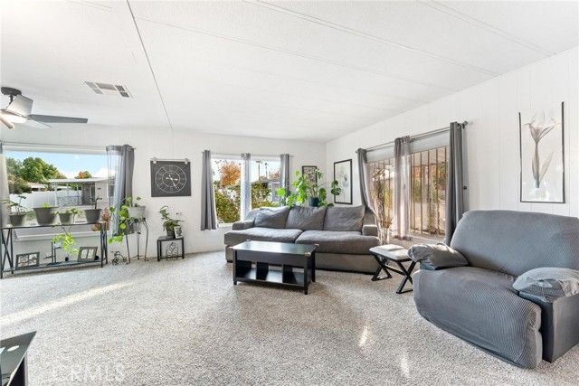 1420 Cabrillo Drive, Hemet, CA 92543