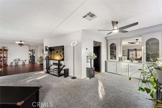 1420 Cabrillo Drive, Hemet, CA 92543