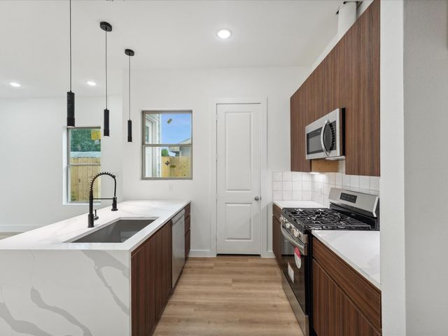 7422 Maxroy Street, Houston, TX 77088