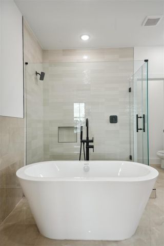 7422 Maxroy Street, Houston, TX 77088