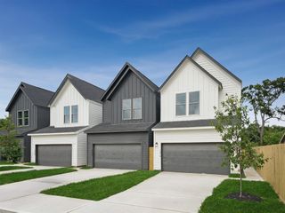 7422 Maxroy Street, Houston, TX 77088