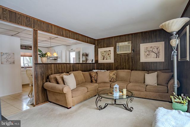 3 FENIMORE RD, Hamilton, NJ 08690