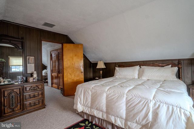 3 FENIMORE RD, Hamilton, NJ 08690