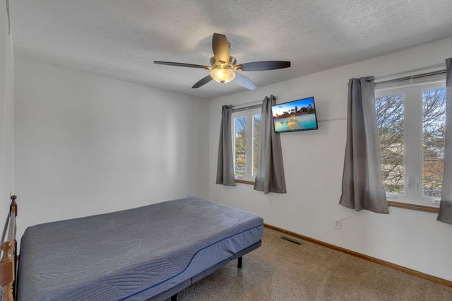 2371 Parkview Drive, Grove City, OH 43123