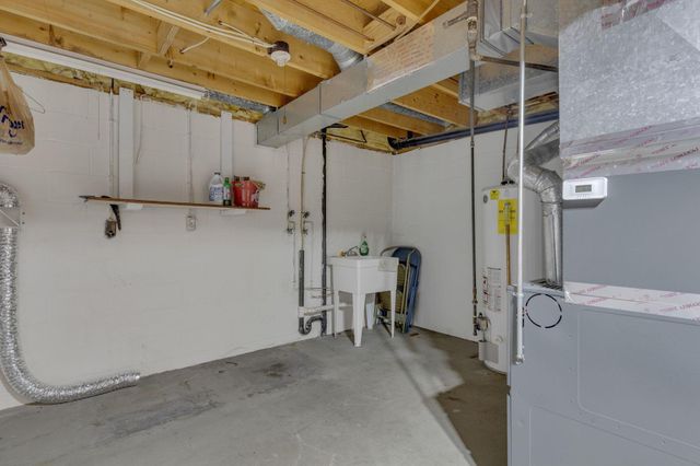 2371 Parkview Drive, Grove City, OH 43123