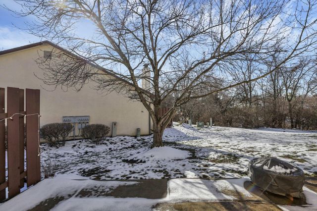 2371 Parkview Drive, Grove City, OH 43123