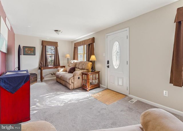 1460 VICTORY, West Deptford, NJ 08093