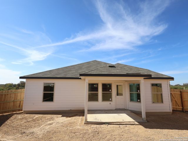 8626 Rucker Pond Trail, San Antonio, TX 78252