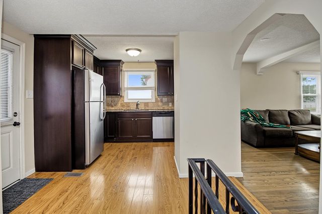 653 4th Avenue S, South Saint Paul, MN 55075