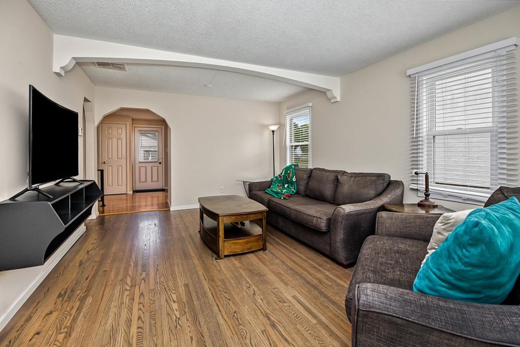 653 4th Avenue S, South Saint Paul, MN 55075 — photo 5