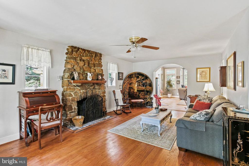 2408 BIRCH DR, Baltimore, MD 21207