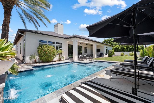 6745 E MONTECITO Avenue, Scottsdale, AZ 85251