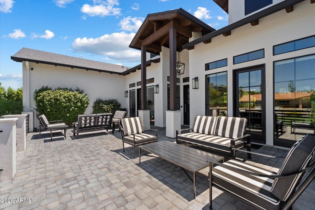 6745 E MONTECITO Avenue, Scottsdale, AZ 85251 — photo 5