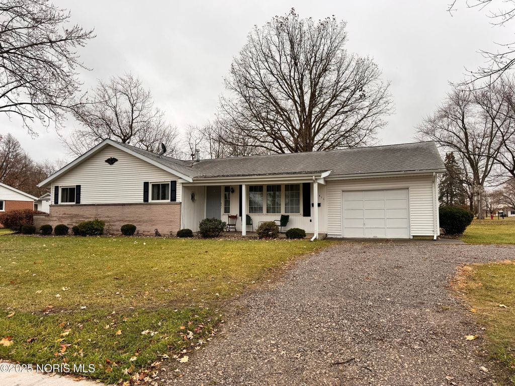 311 W South Street, Bryan, OH 43506
