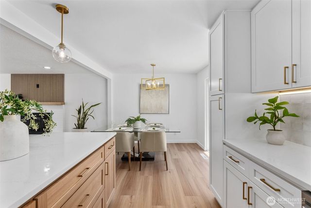 8712 Wildwood Avenue SW, Lakewood, WA 98498