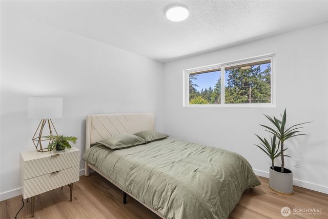 8712 Wildwood Avenue SW, Lakewood, WA 98498