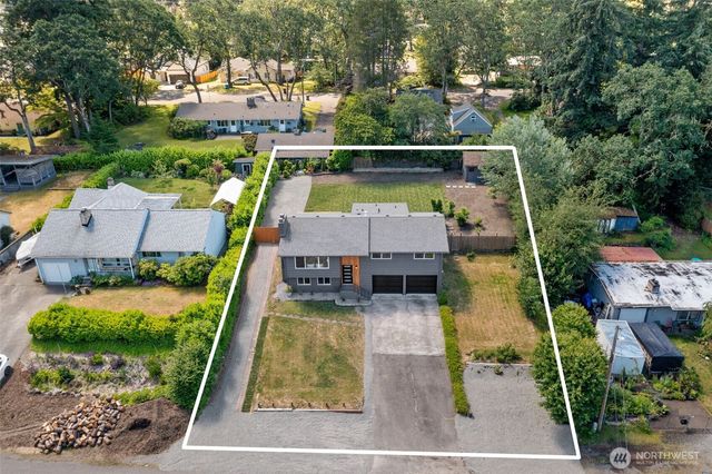 8712 Wildwood Avenue SW, Lakewood, WA 98498