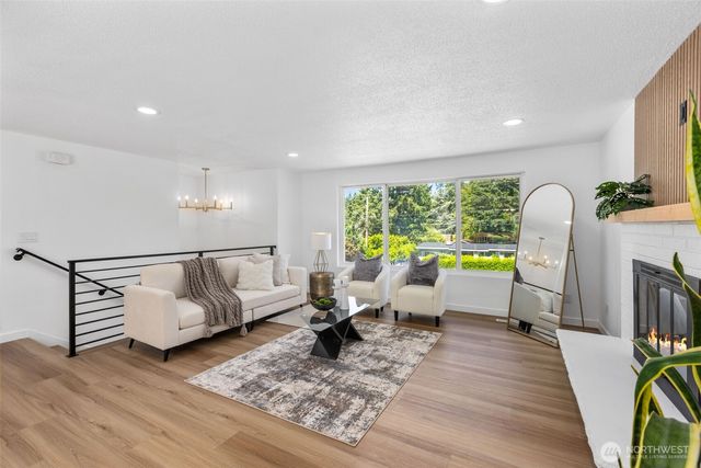 8712 Wildwood Avenue SW, Lakewood, WA 98498