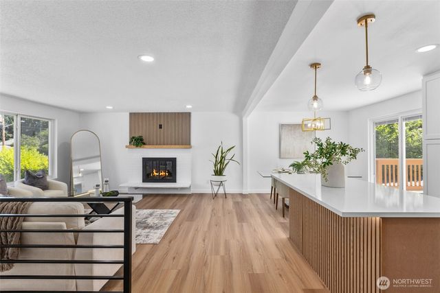 8712 Wildwood Avenue SW, Lakewood, WA 98498
