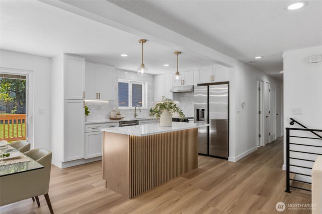 8712 Wildwood Avenue SW, Lakewood, WA 98498