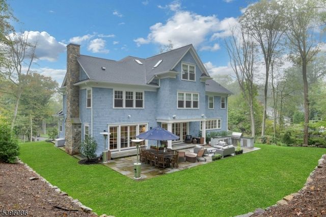 149 Hillcrest Ave, Summit City, NJ 07901