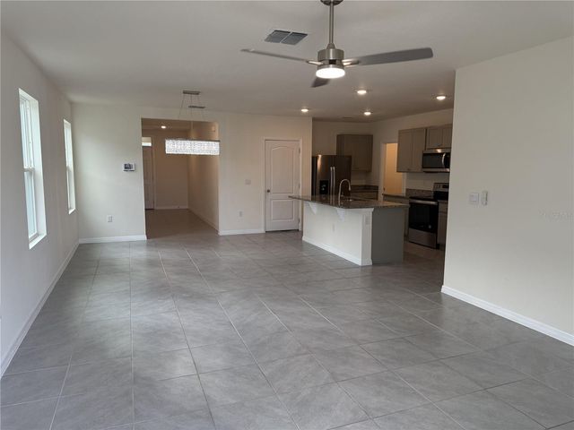 1071 CASCADE DRIVE, Davenport, FL 33837